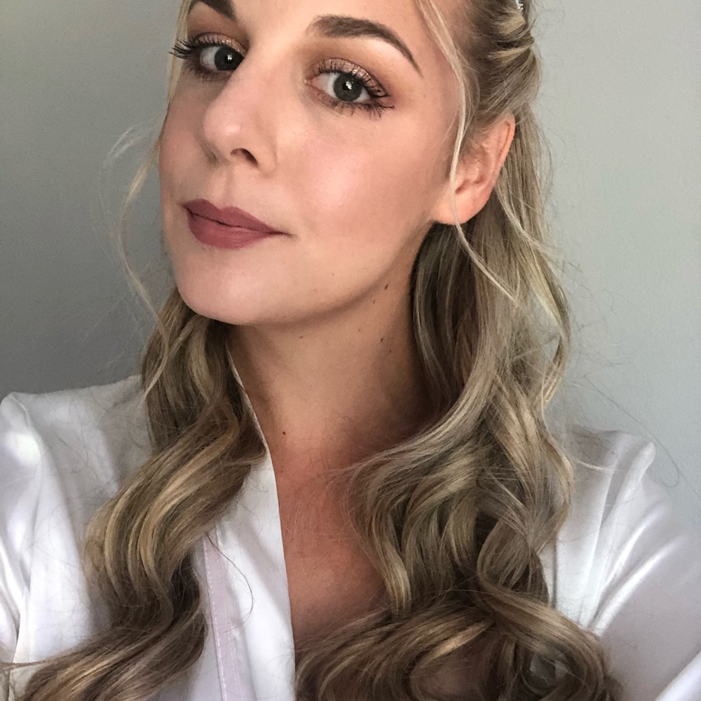 Meet your Posher, Rebecca
